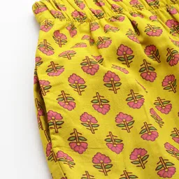 Nayam By Lakshita Floral Printed Thread Work Pure Cotton Cambric Kurta with Harem Pants image 2