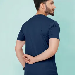 CASUALBUD Men Applique T-shirt image 2