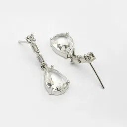 Anouk Silver-Plated American Diamond-Studded Jewellery Set image 3