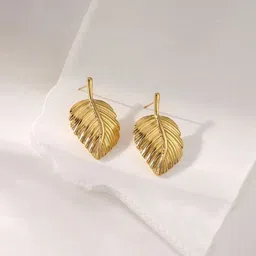 Designs & You Stainless Steel Gold-Plated Leaf Shaped Studs image 4