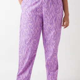 Bewakoof Plus Women's Purple All Over Printed Plus Size Lounge Pants-picture-13