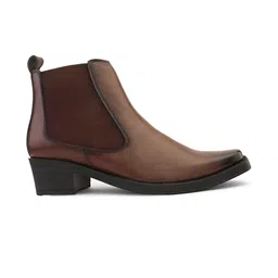 Roadster Men Brown High Heel Chelsea Boots image 2