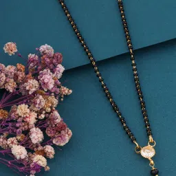 Bhanu diam Gold-Plated Brass Mangalsutra image 4