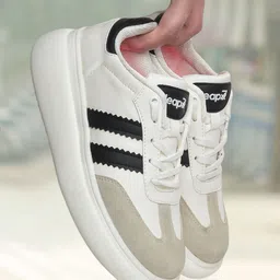 Liberty Women Colourblocked Lace-Ups Sneakers-image-9