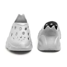 Mast & Harbour Men Clogs image 3