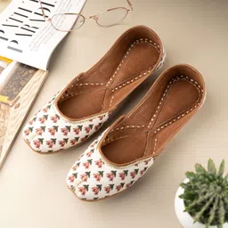 FusionWalks Women Printed Mojaris with Embroidered Flats-picture-41