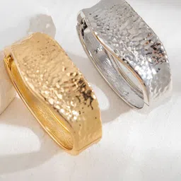 StyleCast x Revolte Women Oxidised Silver-Plated Kada Bracelet image 3