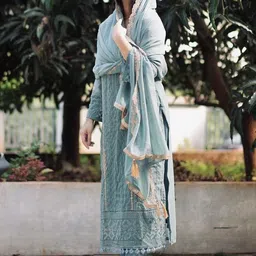 CaniBani Women Ethnic Motifs Embroidered Regular Thread Work Kurta with Trousers & With Dupatta image 5