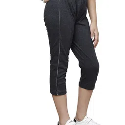 BAESD Girls Pack of 5 Capris image 4