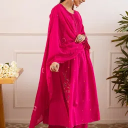 HERE&NOW Embroidered Round Neck Thread Work A-Line Kurta With Trousers & Dupatta image 3