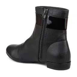 Inc.5 Women's Black Casual Booties image 5