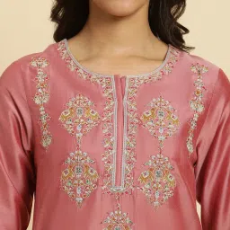 W Pink Embroidered Straight Kurta image 5