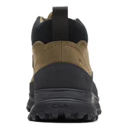 Clarks Men's ATLTKWallBTGTX Olive Chukka Boots image 5