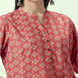 Rangmanch by Pantaloons Red Printed Straight Kurta image 5