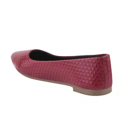 Shoetopia Geometric Designed Ballerinas - Red image 3