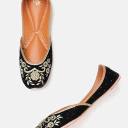 House of Pataudi Women Floral Embroidered Mojaris-picture-31