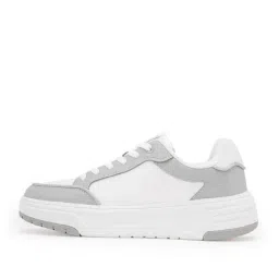 Red Tape Men's Grey & White Casual Sneakers image 4