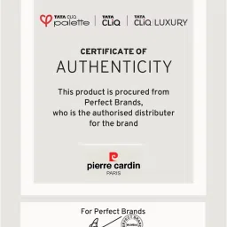 Pierre Cardin Paris Truly Matte Foundation 611 Fresh Beige - 30 ml image 5