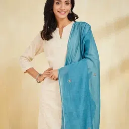 Fabindia Blue Embroidered Dupatta image 4