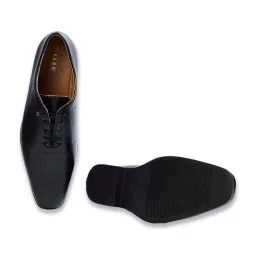 Code by Lifestyle Men's Black Oxford Shoes image 3
