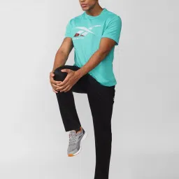 Reebok Green Slim Fit Printed T-Shirt image 5