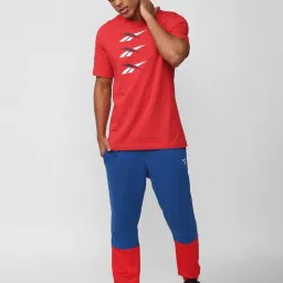 Reebok Red Cotton Slim Fit Printed T-Shirt image 5