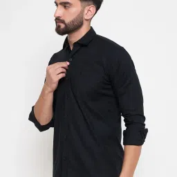 Duke Black Slim fit Solid Shirt image 3