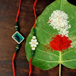 Karatcart Gold-Plated Kundan Rakhi with Roli Chawal & Greeting Card for Brother - Set of 2-picture-25