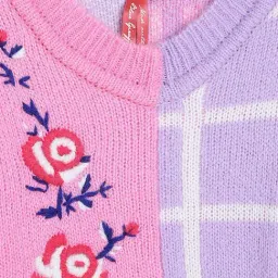 Blue Giraffe Pink 100% Acrylic Regular fit Colorblocked Sweater image 3