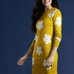 Mast & Harbour Floral Printed Acrylic Sweater Dress image 4