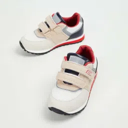 Fame Forever by Lifestyle Kids Beige & White Velcro Shoes image 3