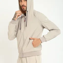 Guess Beige Regular Fit Solid Sweatshirt image 3