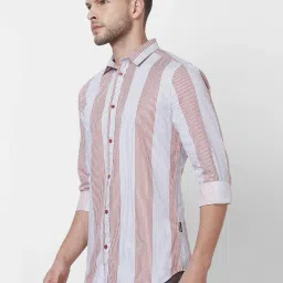 Giordano Red Cotton Slim Fit Striped Shirt image 3