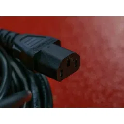 RS PRO Power Cord IEC C13 Socket to Type G UK Plug 5 m, 6803798 image 2