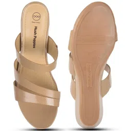 Hush Puppies by Bata Women's Beige Casual Wedges image 3