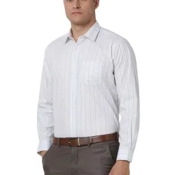 Van Heusen White Regular Fit Stripes Shirt image 3