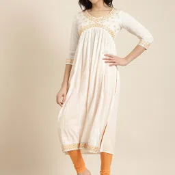 showoffff SHOWOFF Off White Embroidered Kurta With Dupatta image 3