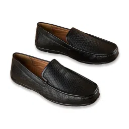 Code by Lifestyle Men Black Loafers image 3