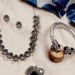 Teejh Pitara Collection Leela Black Metallic Set-picture-14