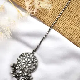 Teejh Vaaiza Silver Oxidized MaangTikka for Women-image-26