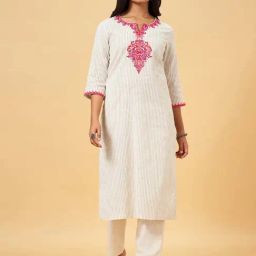 Rangmanch by Pantaloons White Cotton Embroidered Straight Kurta-picture-13