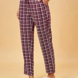 Dreamz by Pantaloons Purple Cotton Chequered Pyjamas image 3