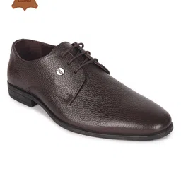 Carlton London Men Textured Genuine Leather Formal Derbys-image-60
