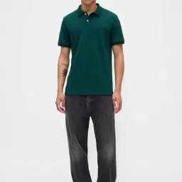 GAP Green Regular Fit Solid Polo T-Shirt image 3