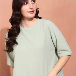 HERE&NOW Crop Top-picture-32