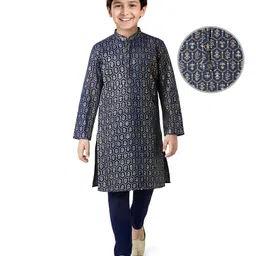 EARTHY TOUCH Single Jersey Knit Full Sleeves Kurta Pajama Set with Floral Print - Navy Blue-picture-15