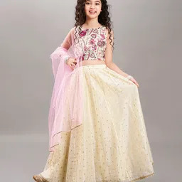 Bitiya By Bhama Silk Woven Sleeveless Floral Embroidered Lehenga Choli With Dupatta - Off White-picture-25