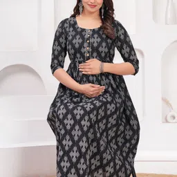 NITVAN Women Floral Printed Gotta Patti Floral Maternity Kurta-picture-16