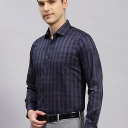 Monte Carlo Dark Grey Regular Fit Checks Shirt image 3