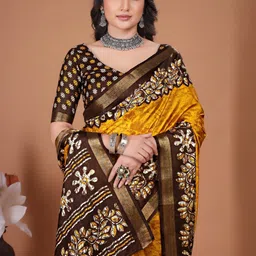 Mitera Batik Printed Woven Design Zari Bagru Saree image 3